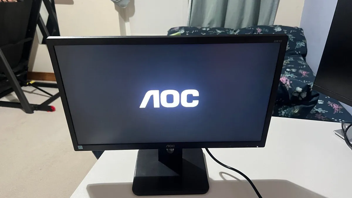 #Sale#AOC 22” Full HD monitor -excellent condition - Image 1