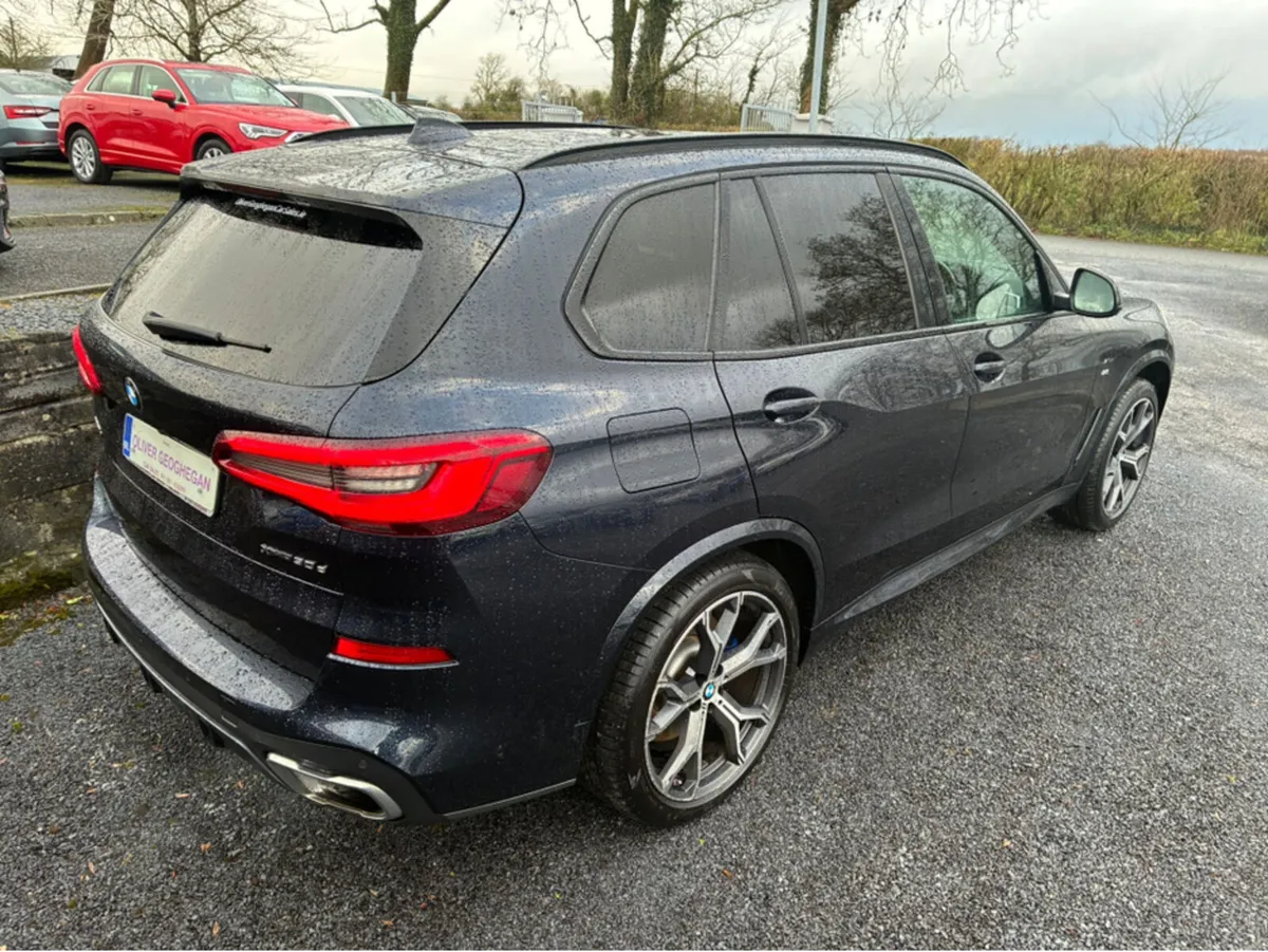 BMW X5 XDRIVE 30D M SPORT AUTO (HUGE SPEC) - Image 2