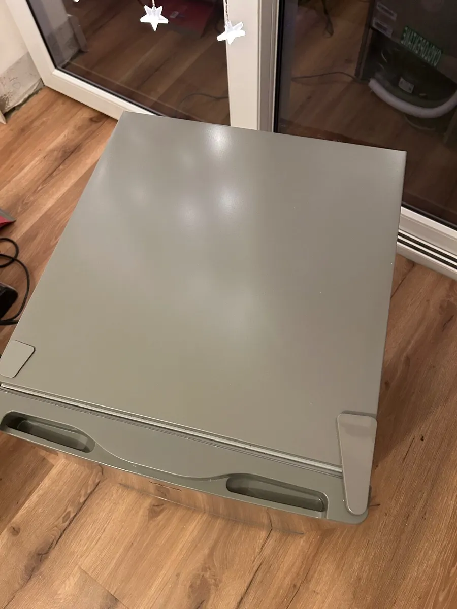 Mini Fridge - Image 3