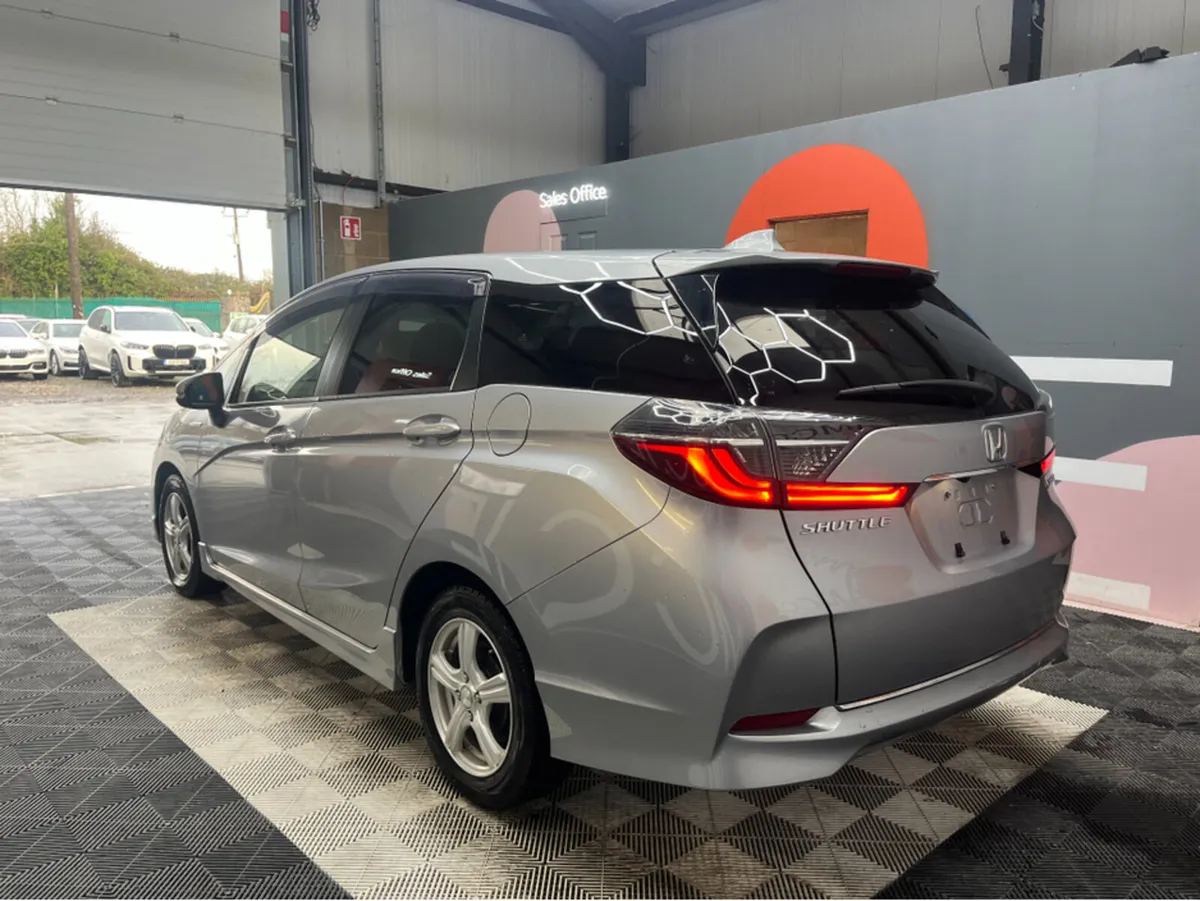 Honda Shuttle €17950! 2022 HONDA SHUTTLE HYBRID SE - Image 4