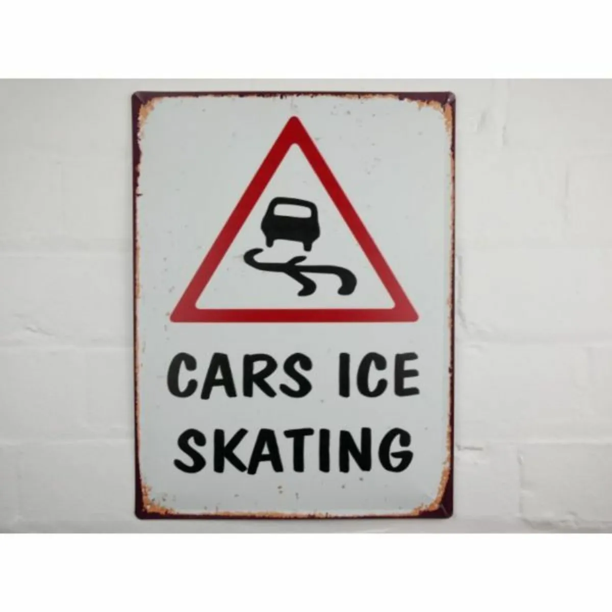 Sign – Cars Ice Skating – D5819