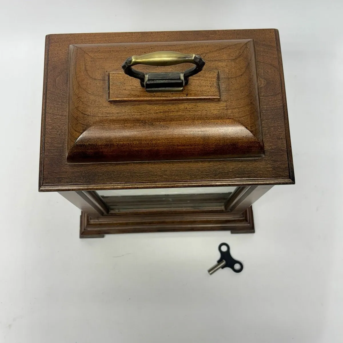 Vintage Howard Miller Triple Chime Mantel Clock - Image 2