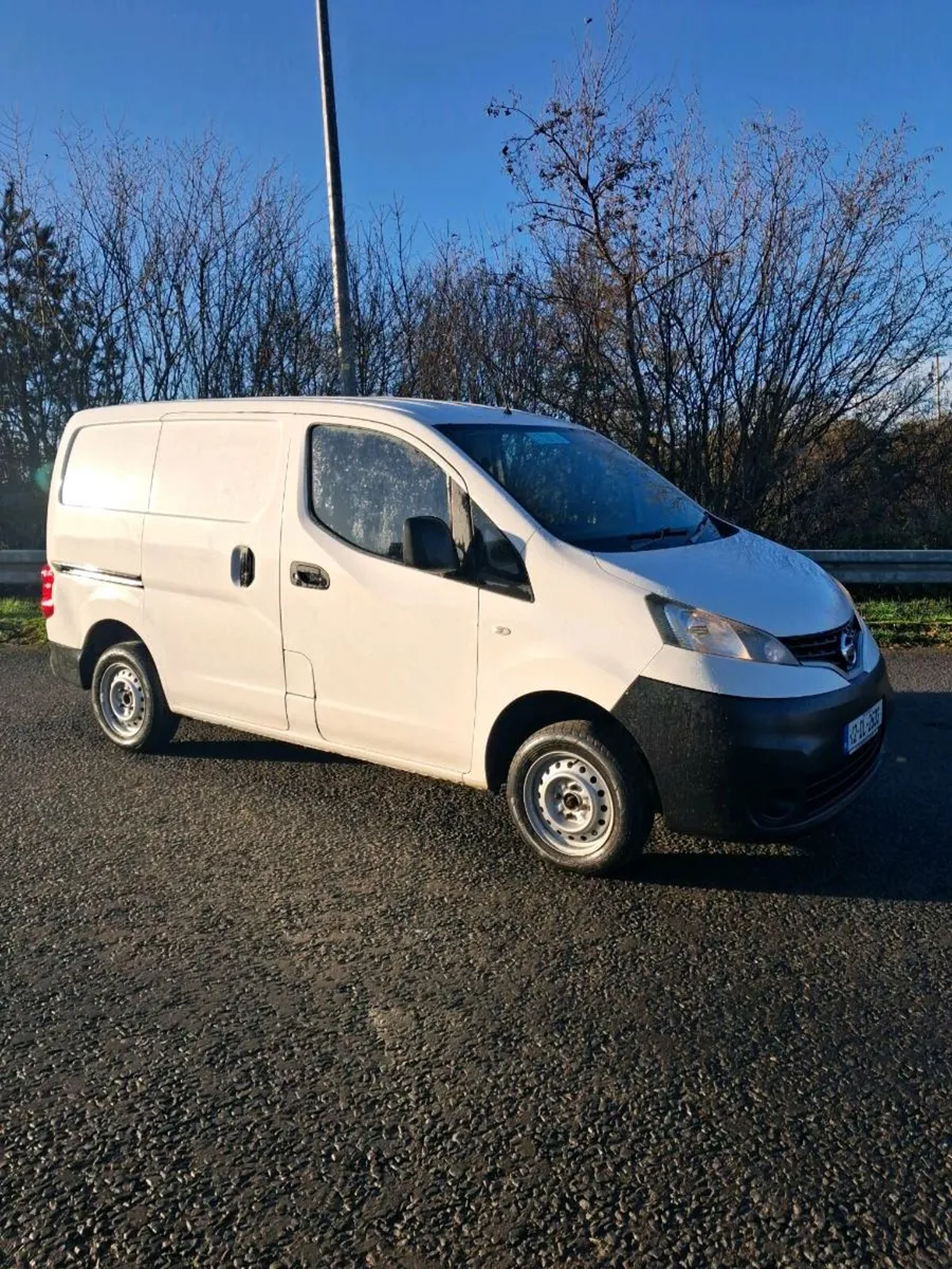 2012 nissan nv200 - Image 2