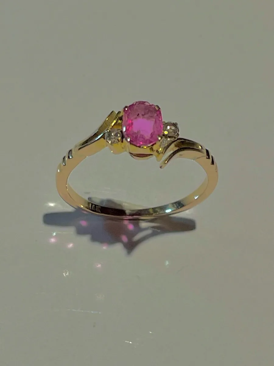 14ct Gold Ladies Ring - Image 2