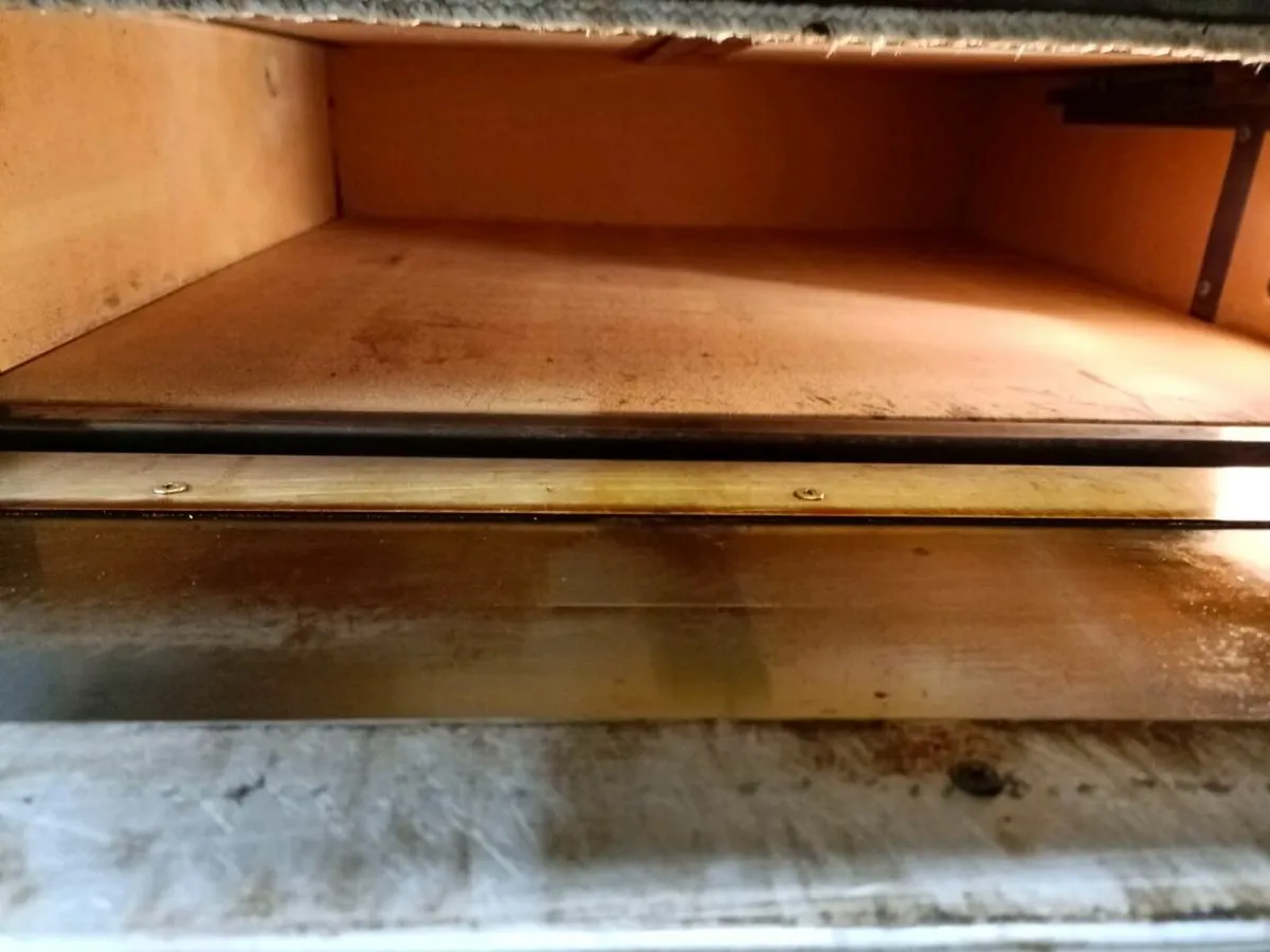 Full Fire clay electric Pizza oven - Image 4