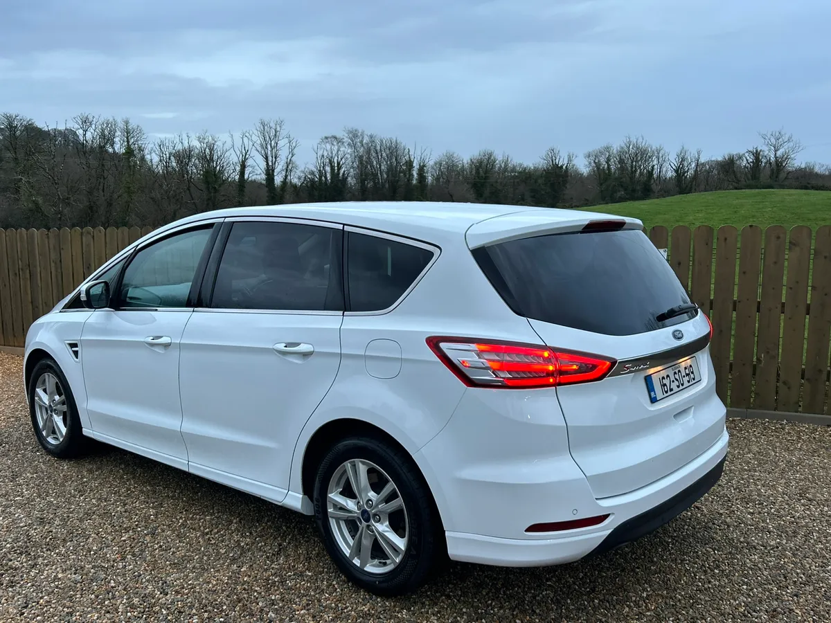 2016 Ford Smax Titanium 7 Seater - Image 2