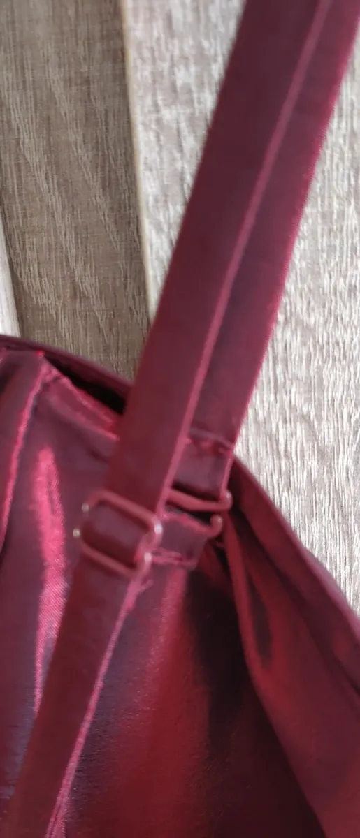 new burgundy dress sizes s and m - Image 3