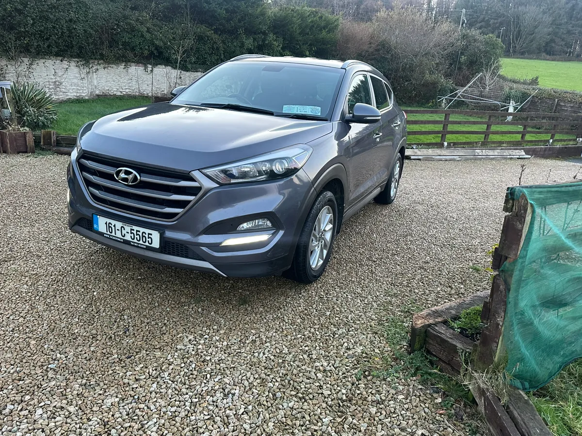 Hyundai Tuscon 1.7 D 2016 - Image 3