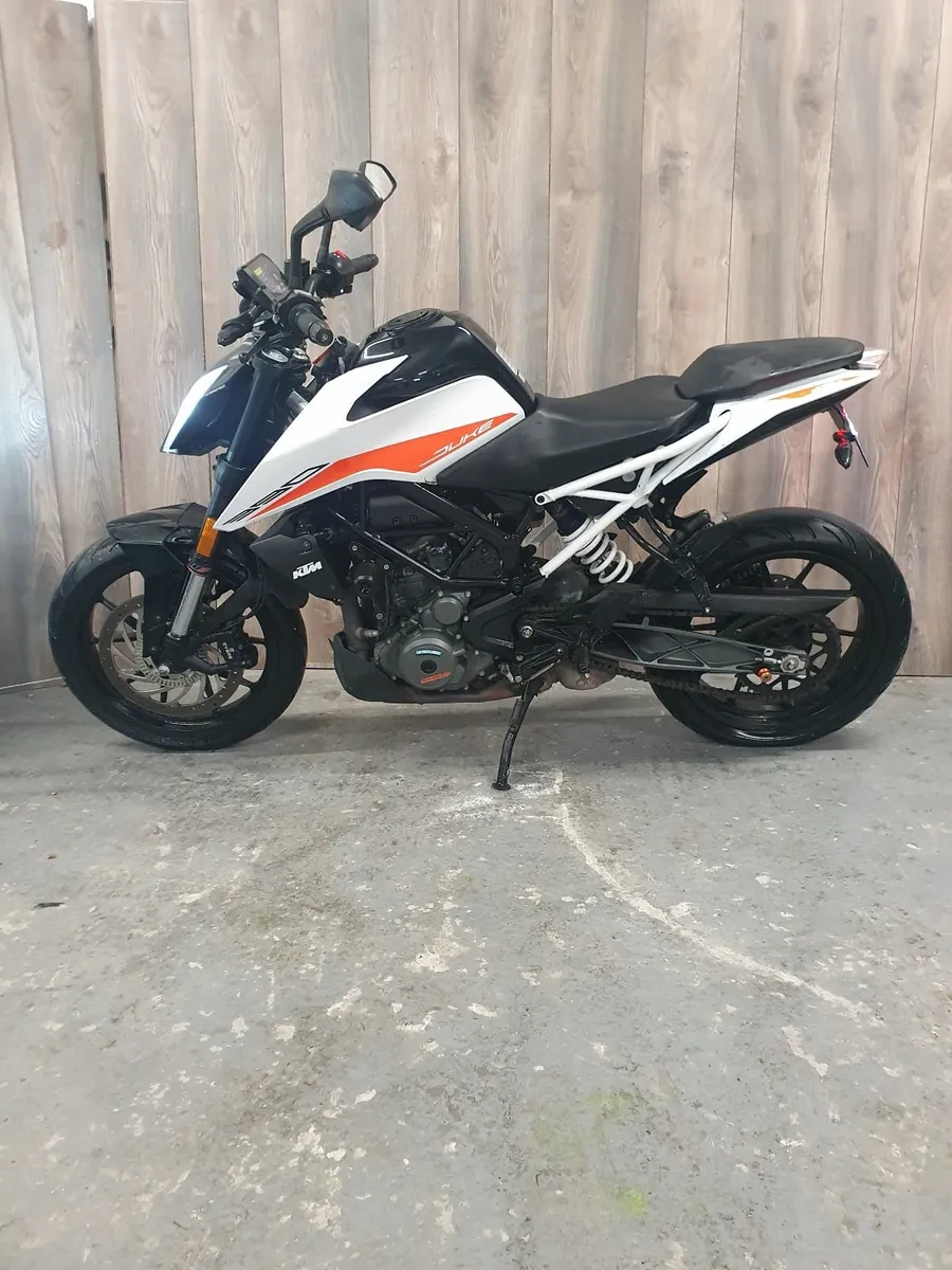 KTM 390 duke 2021 - Image 4