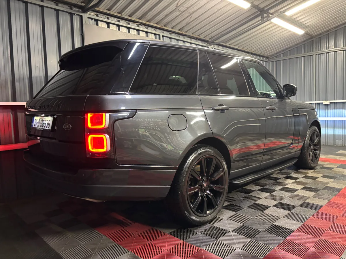2021 Land Rover Range Rover Vogue P400e Auto - Image 3