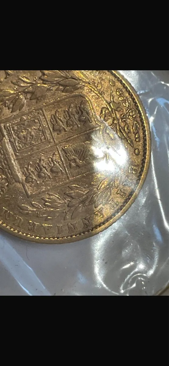 1864 Victorian half sovereign - Image 2