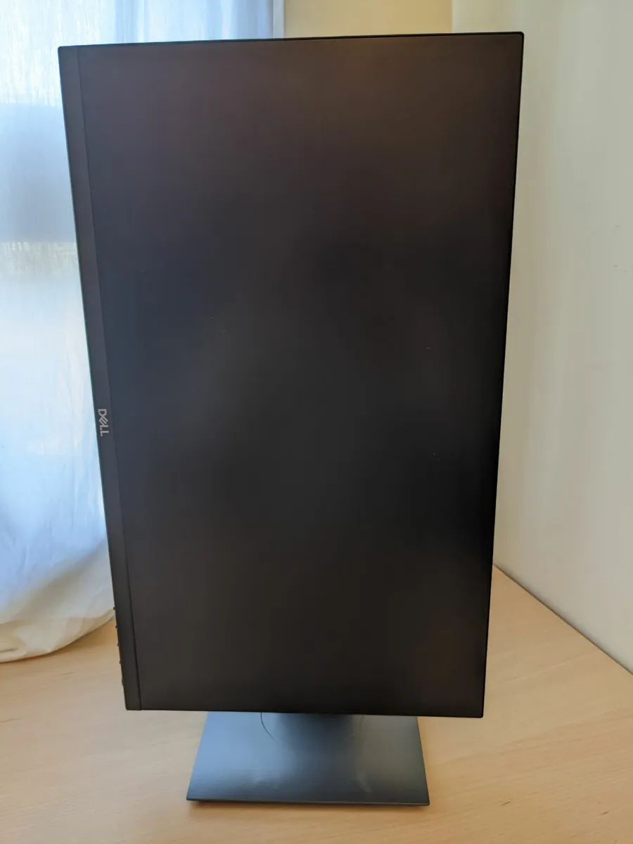 Monitor Dell 24" Full HD - Image 4