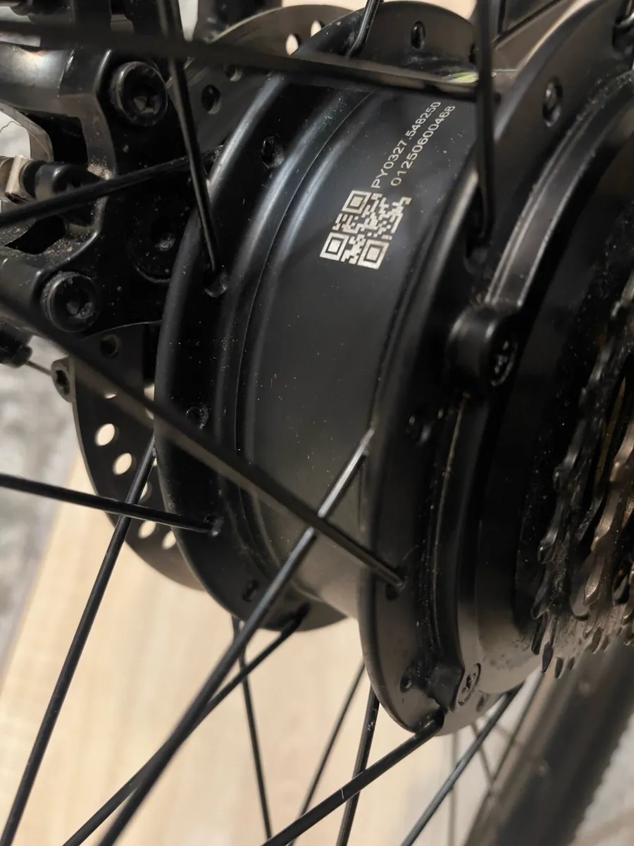 E Bike like new (Only 60 km & 1 month old) - Image 4