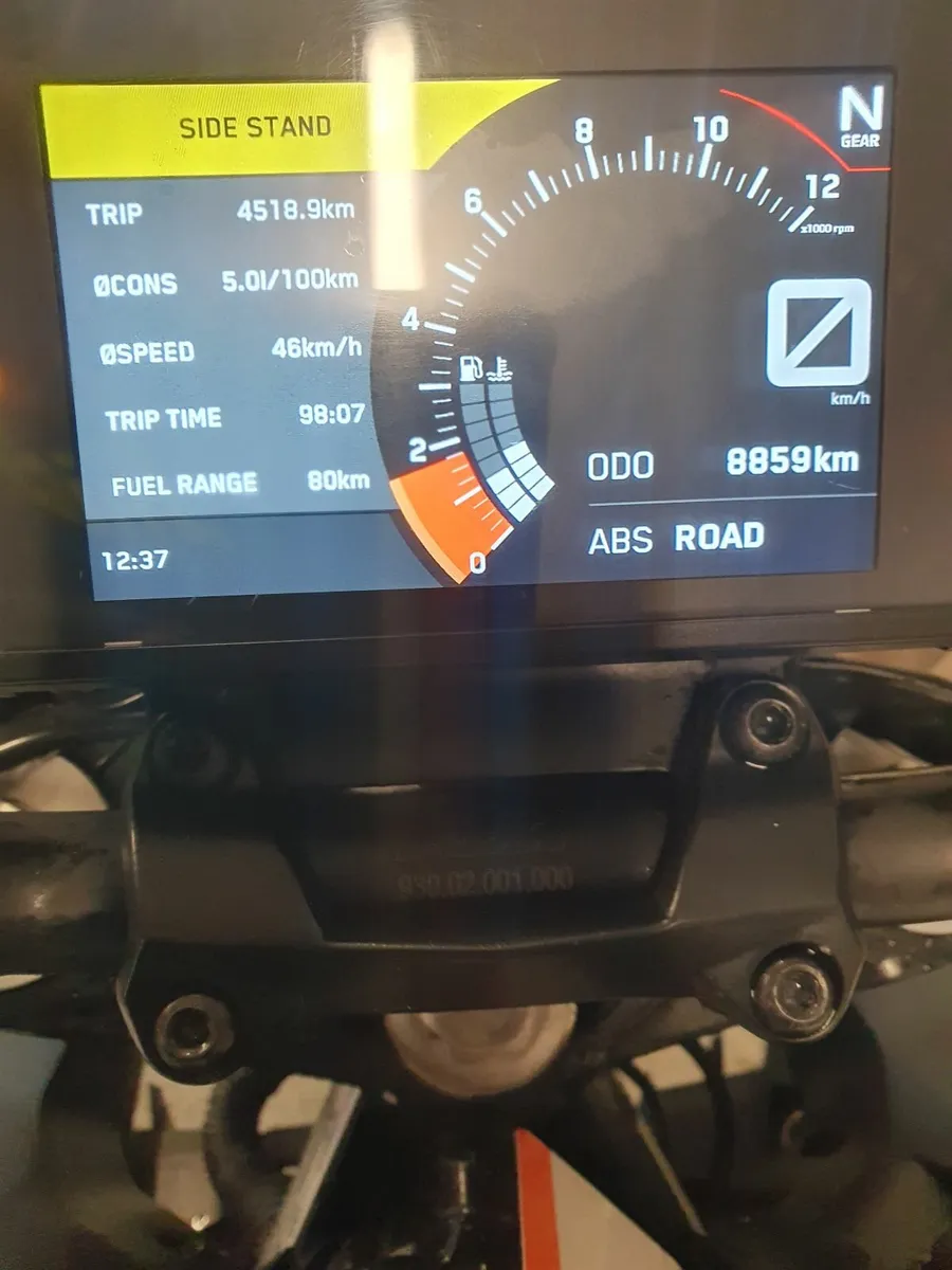 KTM 390 duke 2021 - Image 2