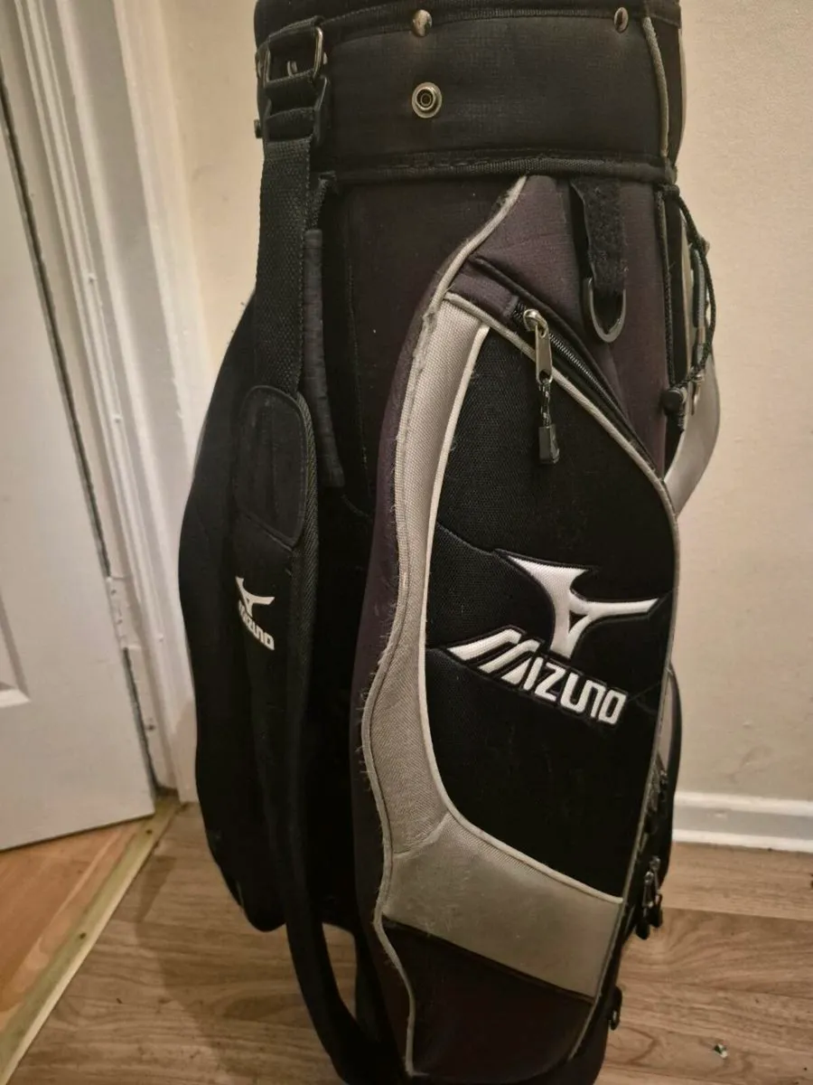 Mizuno golf bag - Image 3