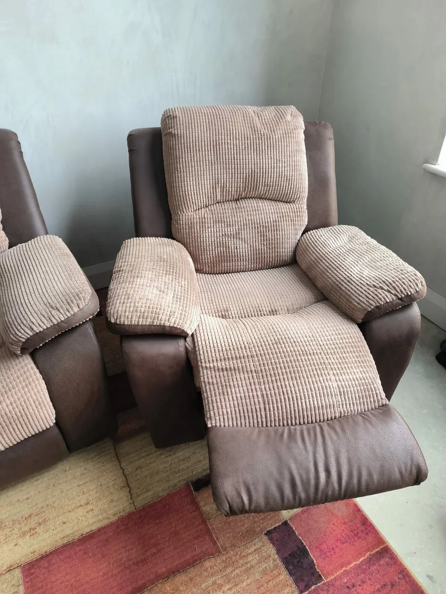 Free Sofa and Recliner Armchair – Collection Only - Image 2