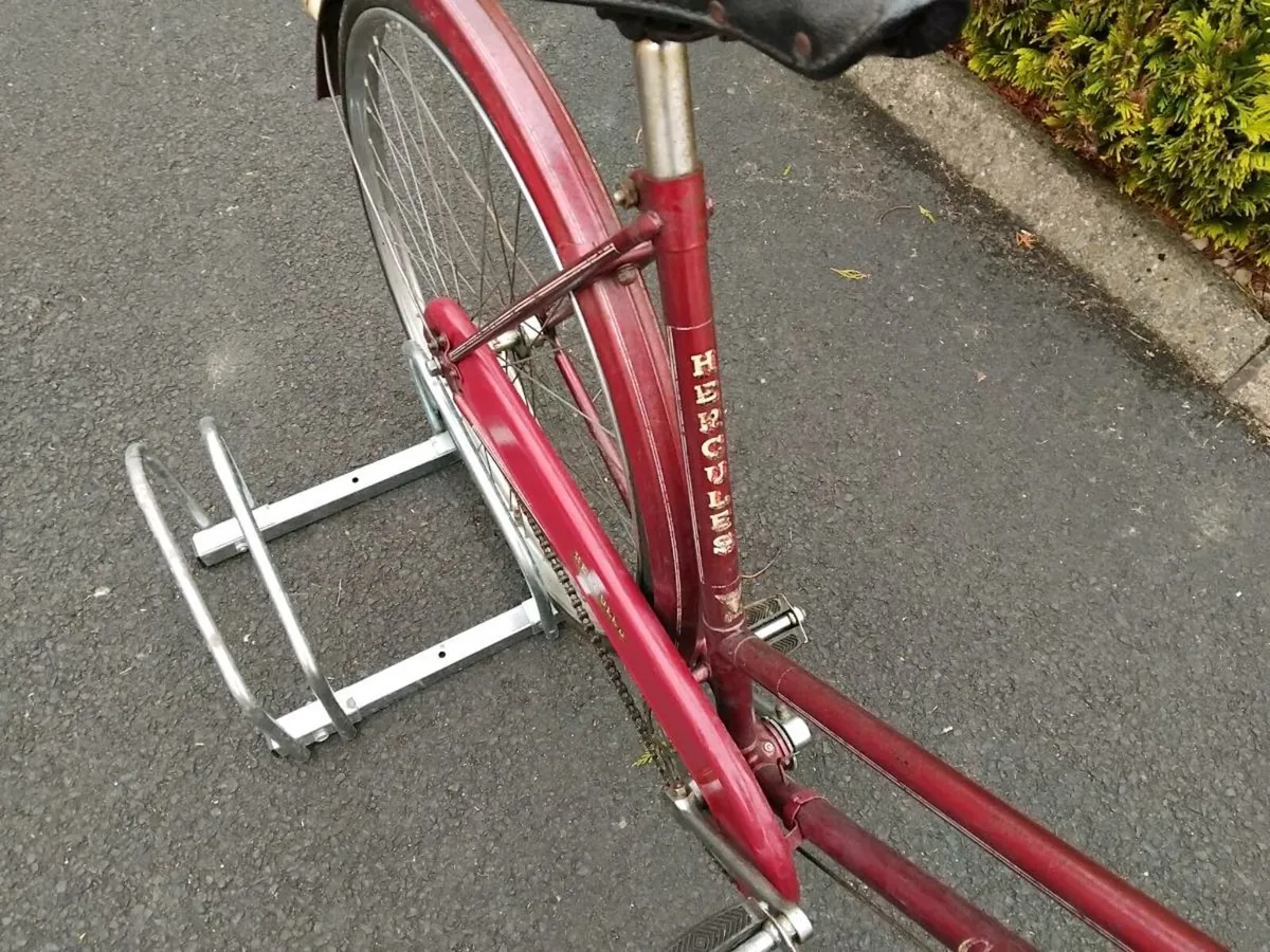 Vintage Hercules Bicycle - Image 3
