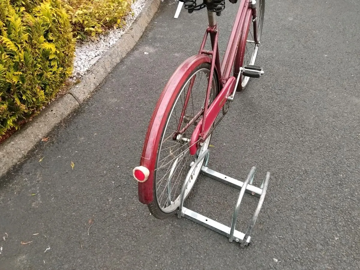 Vintage Hercules Bicycle - Image 4