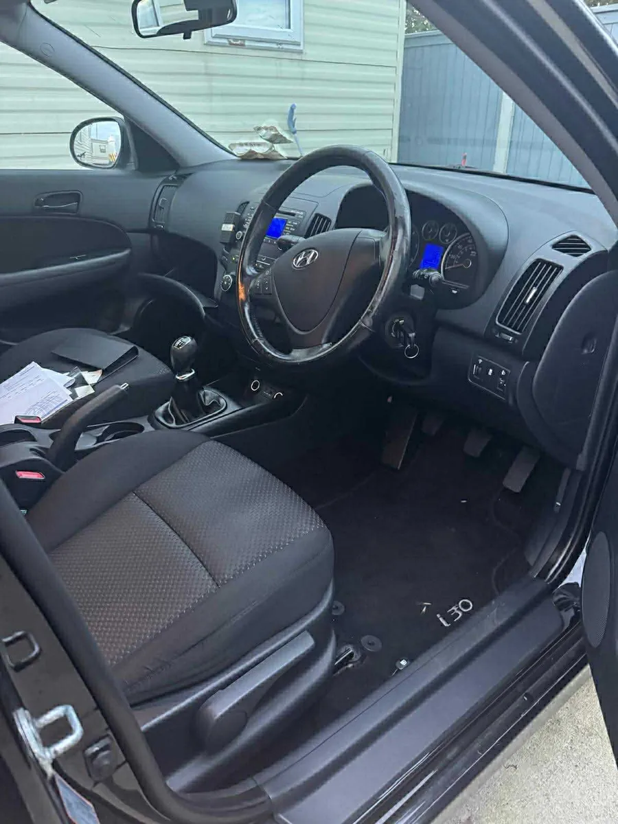 Hyundai i30 2011 - Image 4