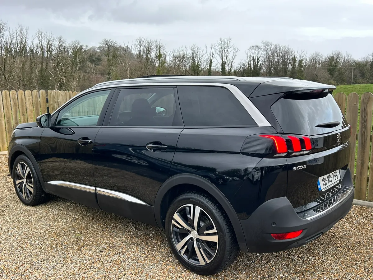 2019 Peugeot 5008 Allure 130Bhp 7 Seater - Image 3