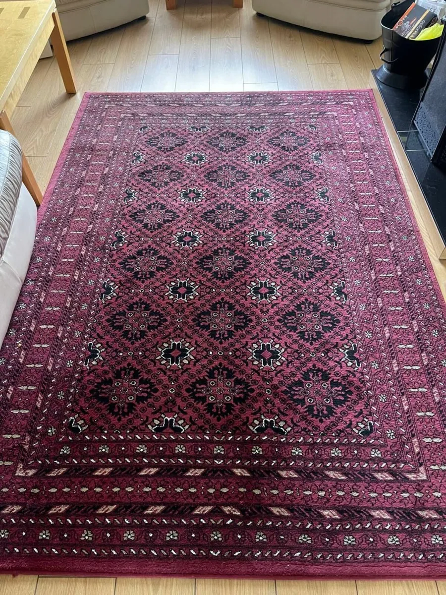 Carpet - Rug - Image 1