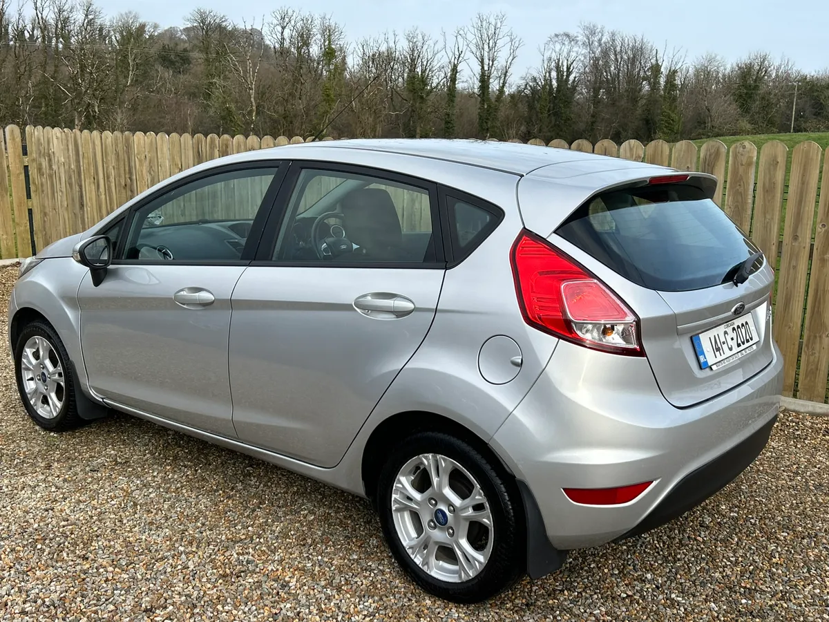 2014 Ford Fiesta 1.25 Zetec - Image 3