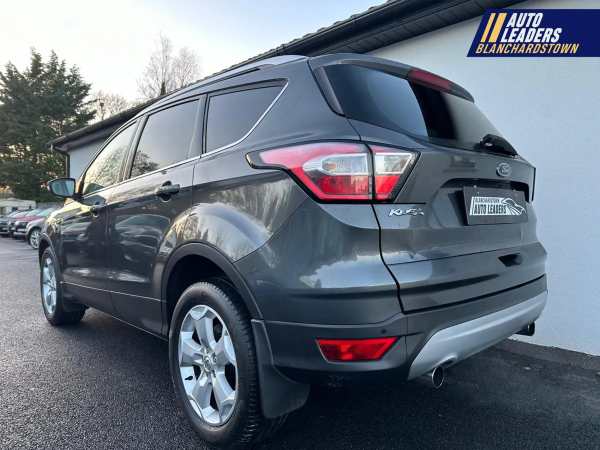 (182) FORD KUGA 1.5 TDCI TITANIUM 120PS NAV - Image 4