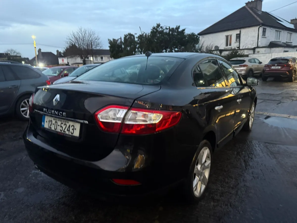 Renault Fluence 2012 - Image 4