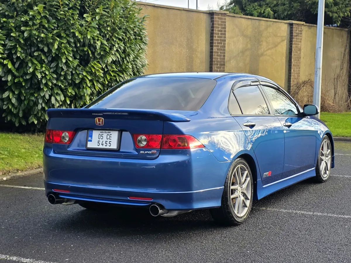⭐️2005 HONDA ACCORD EURO R⭐️ - Image 2