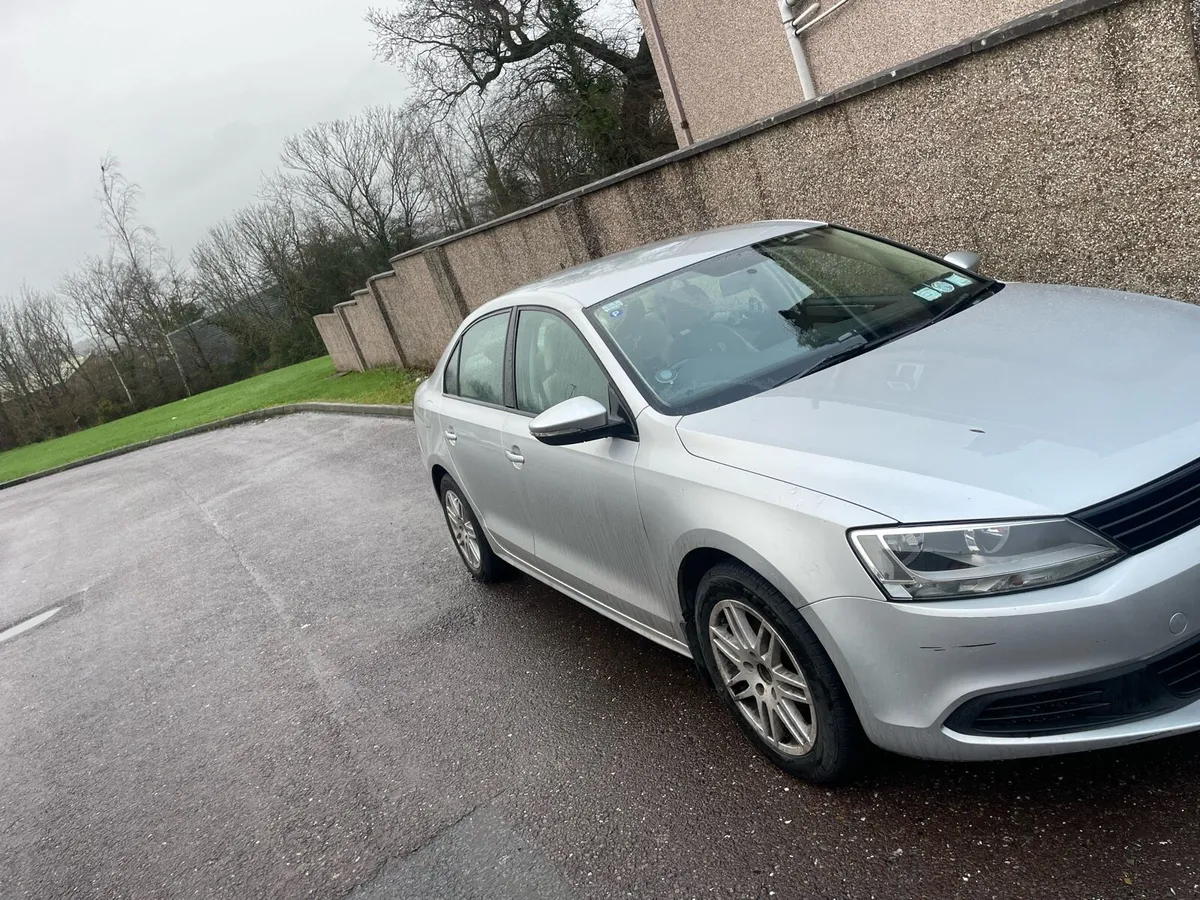 2011 Volkswagen Jetta 1.6 - Image 1