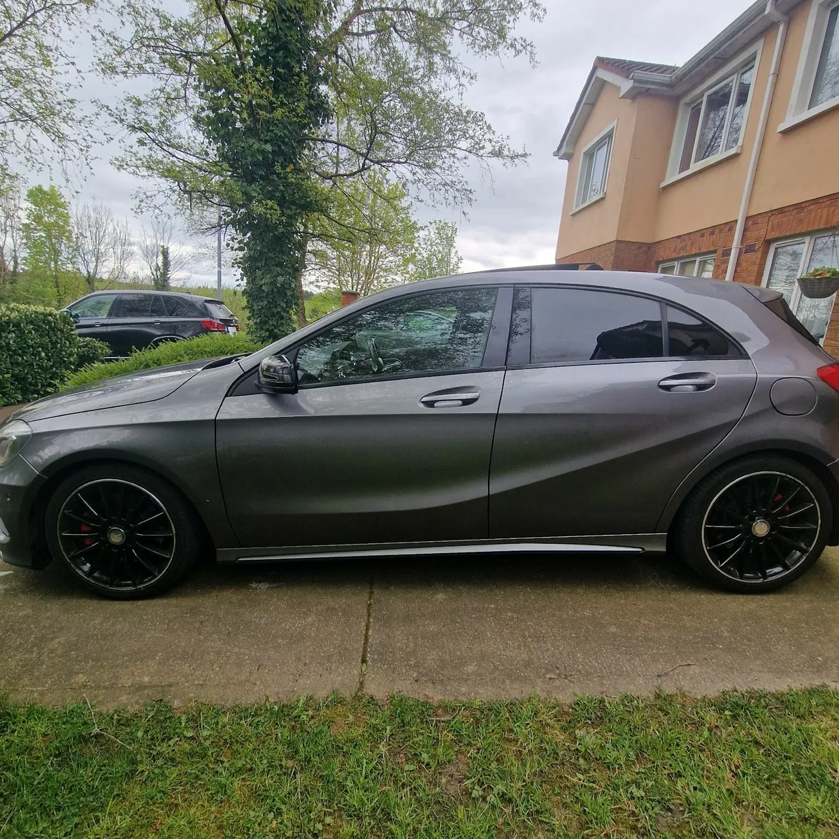 Mercedes-Benz A-Class 2015 A220 - Image 4