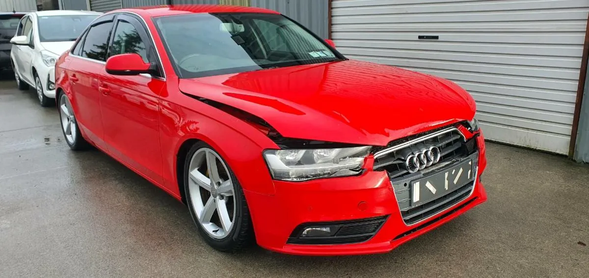 12 AUDI A4 DIESEL - Image 1