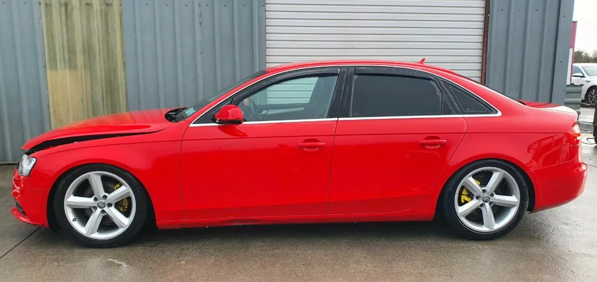 12 AUDI A4 DIESEL - Image 4