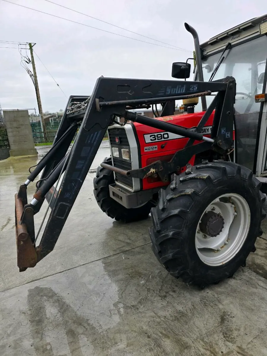 Loader to fit MF 390 - Image 2