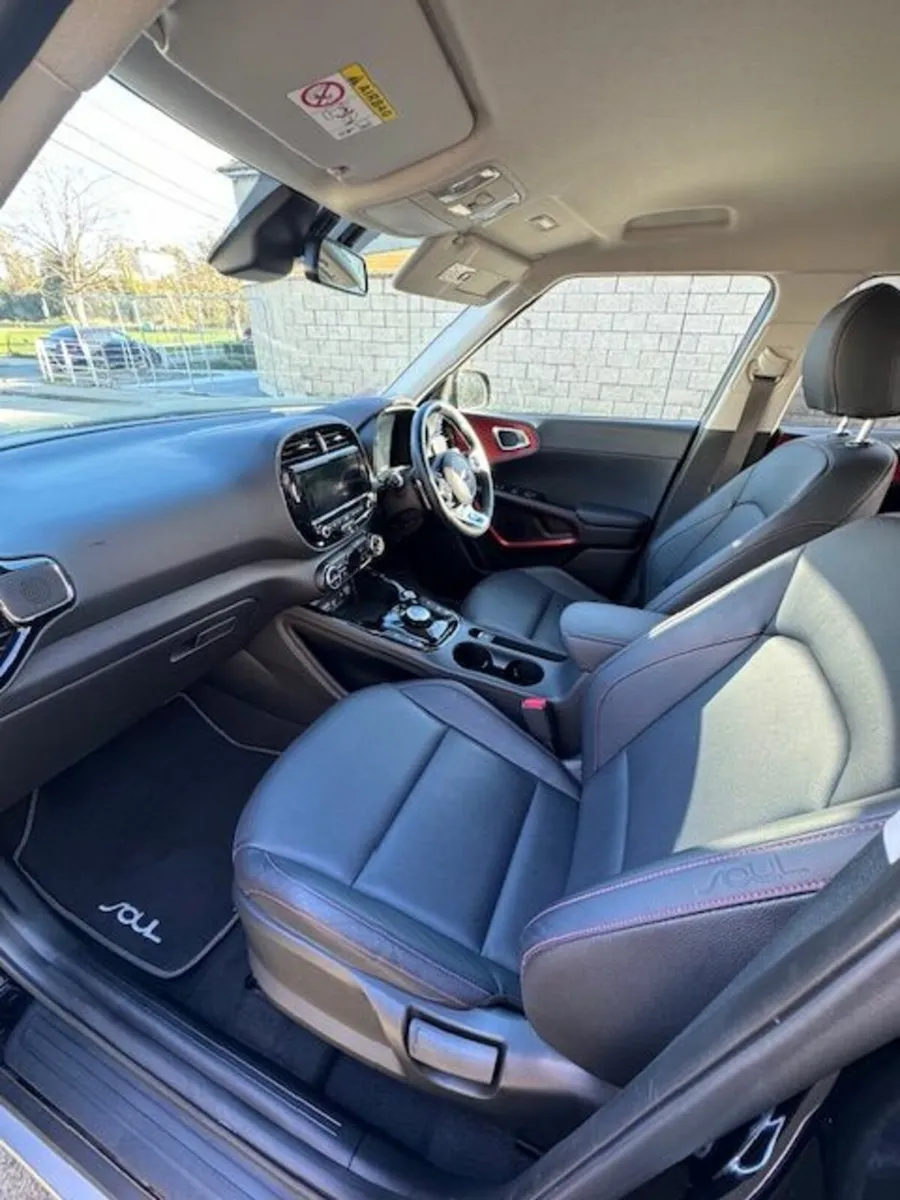 Kia Soul 2019 2019 EV  | K3 64kWh | Immaculate | - Image 2