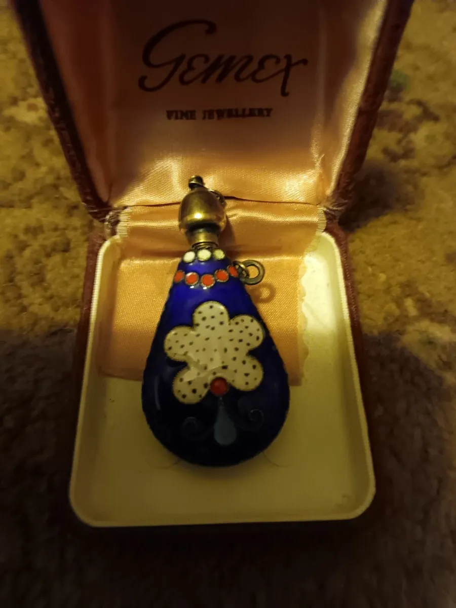 Vintage cent bottle - Image 1