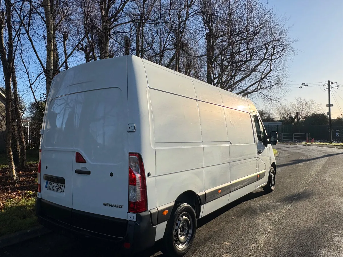 2017 Renault Master 2.3 diesel doe 04-2026 - Image 3