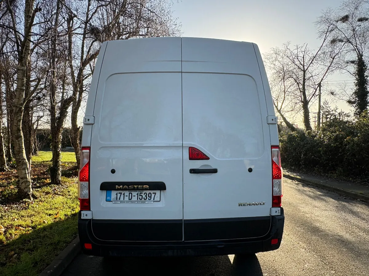 2017 Renault Master 2.3 diesel doe 04-2026 - Image 4