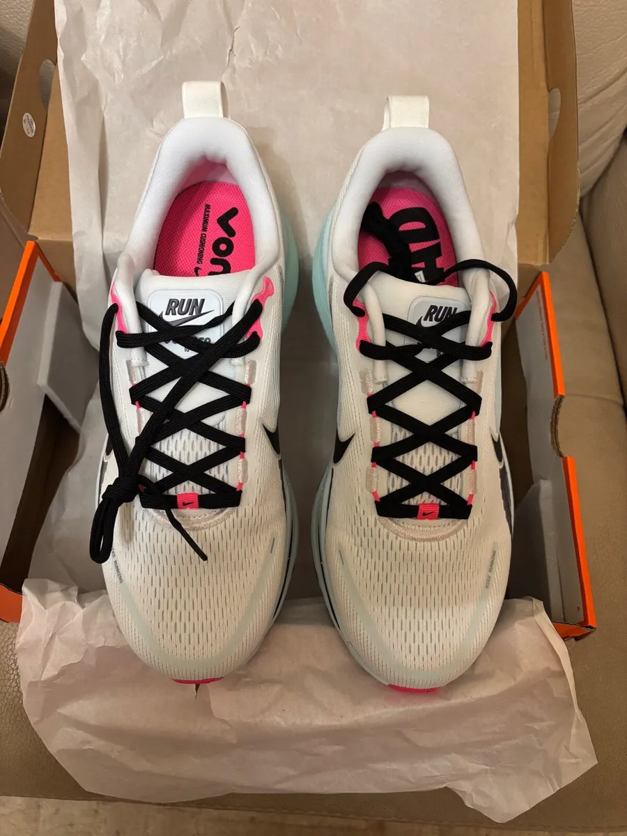 Nike VOMERO - Image 2