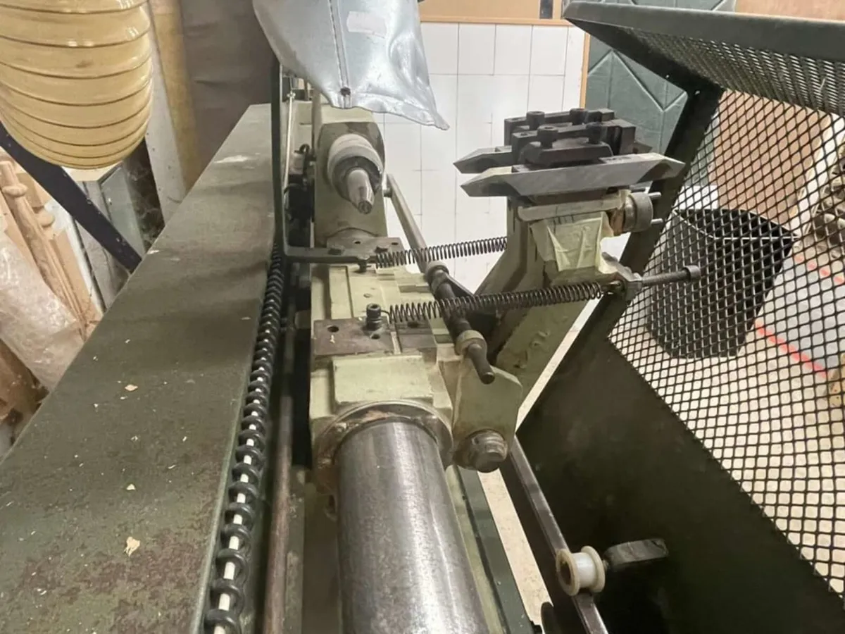 Copy Lathe - Centauro woodturning lathe - Image 3