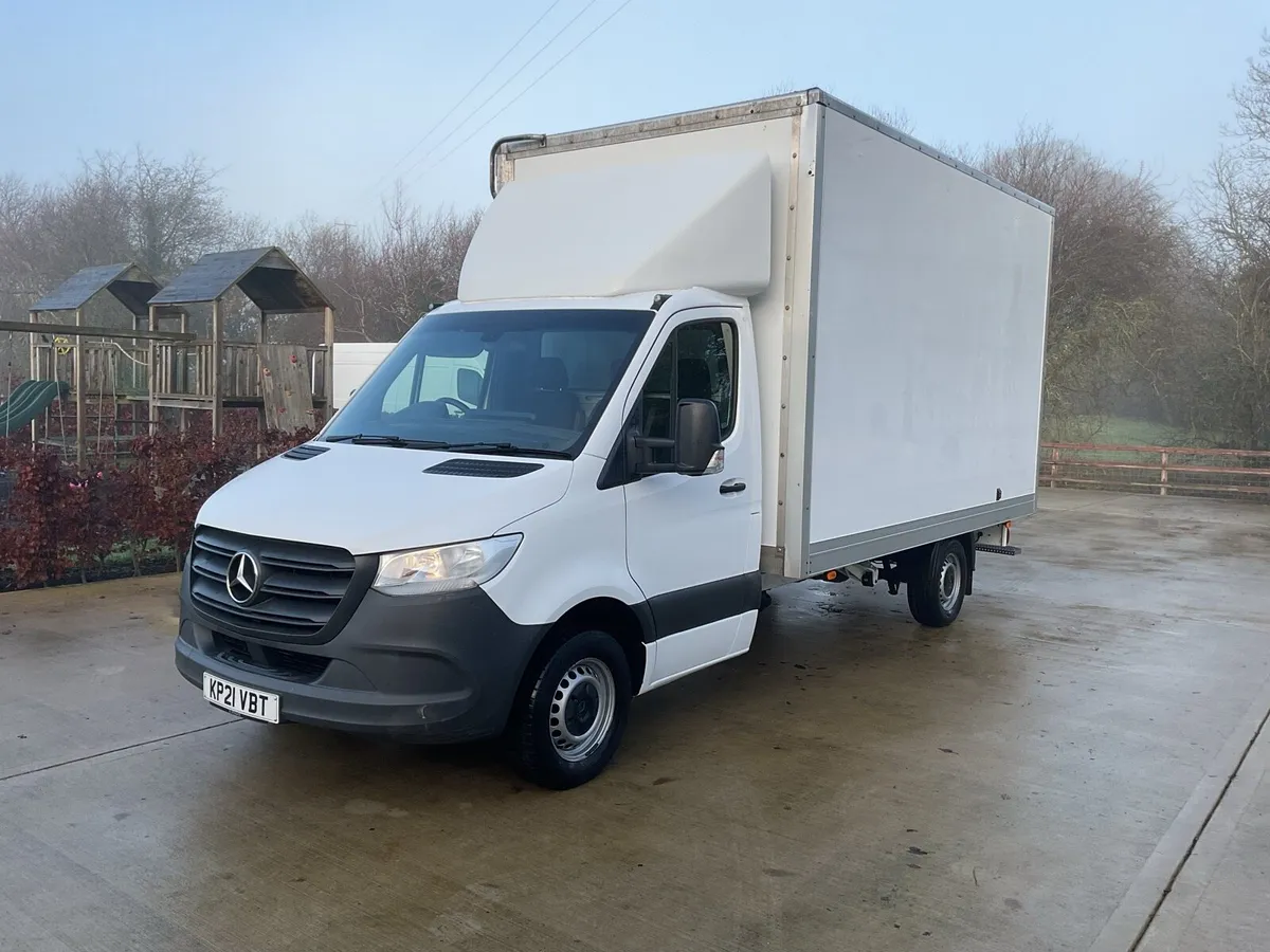 2021 Sprinter box Van half Curtainsider - Image 2