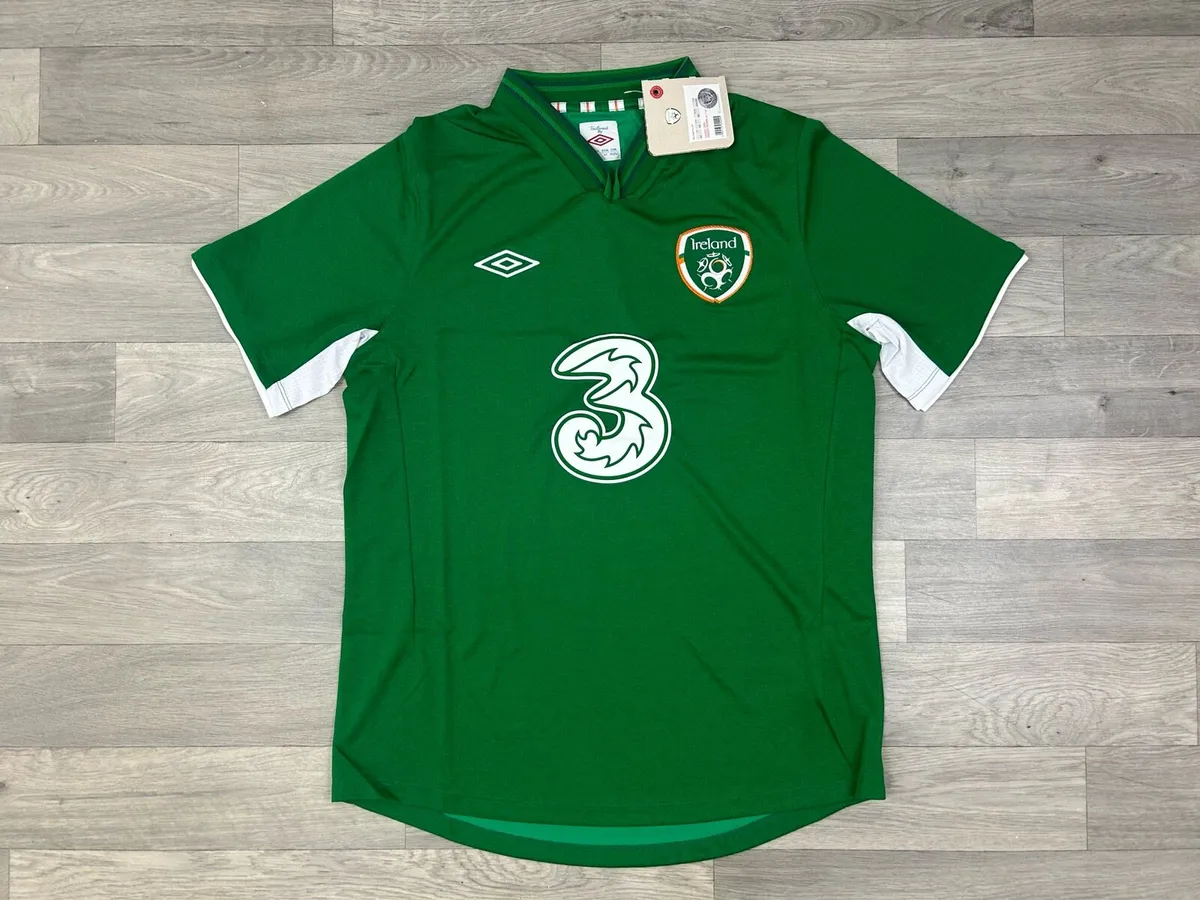 NEW Deadstock 2012 Ireland Home Jersey Shirt Large - Image 1
