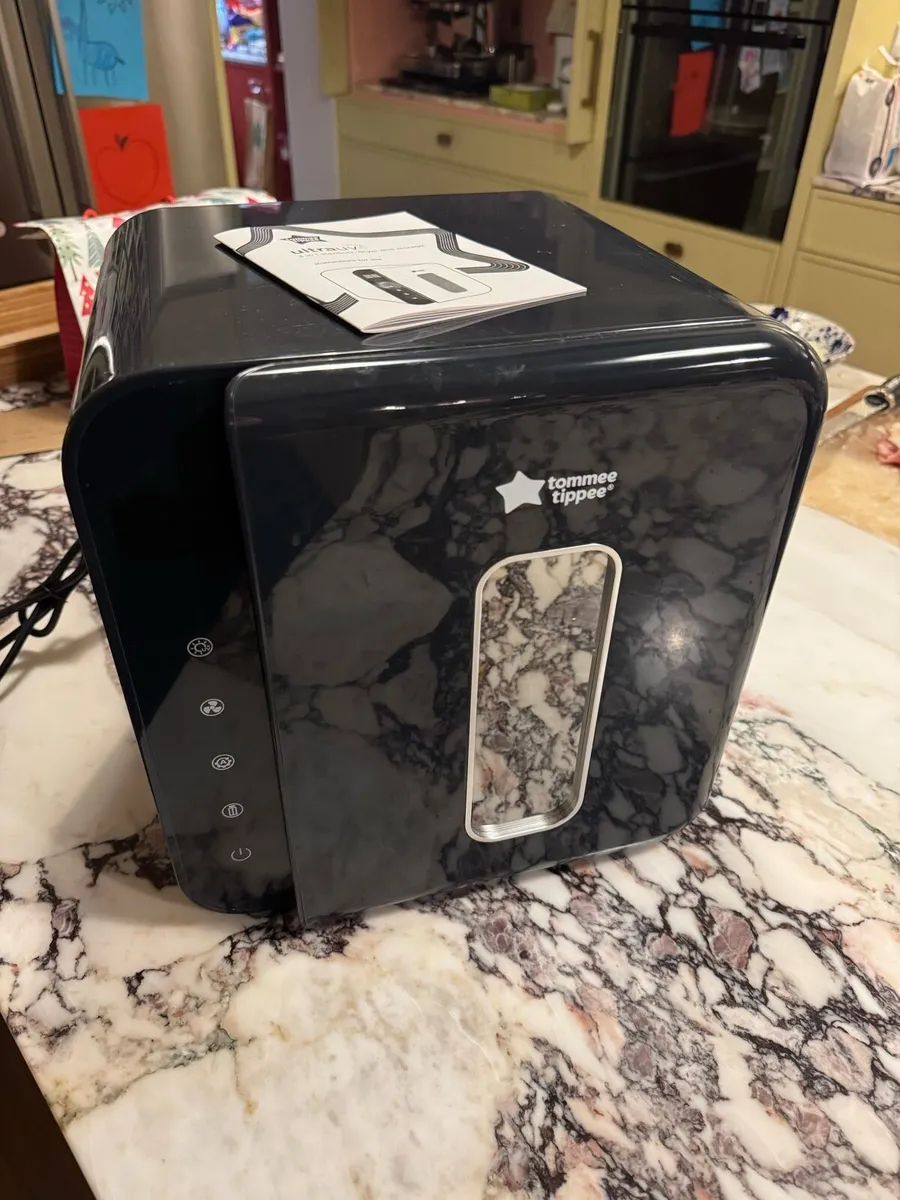 Tommee Tippee ULTRA UV Steriliser Dryer