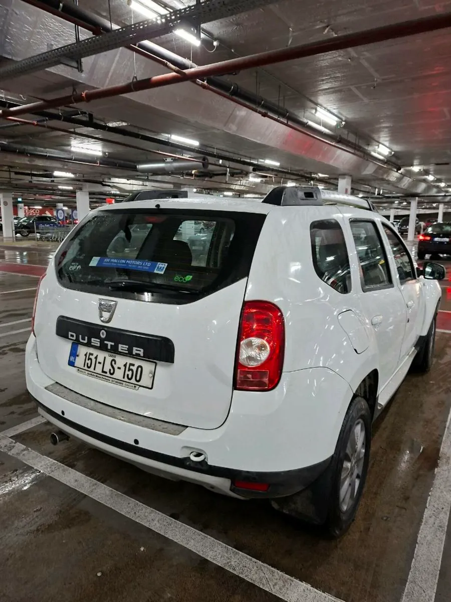 DACIA DUSTER 2015 LOW KM FULL HISTORY - Image 4