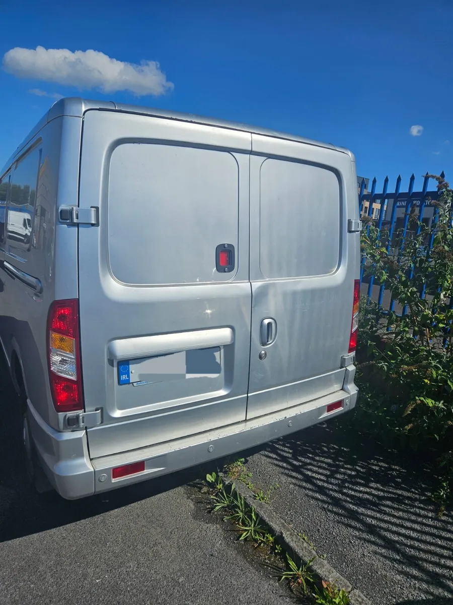 211 LDV 80 - Image 1