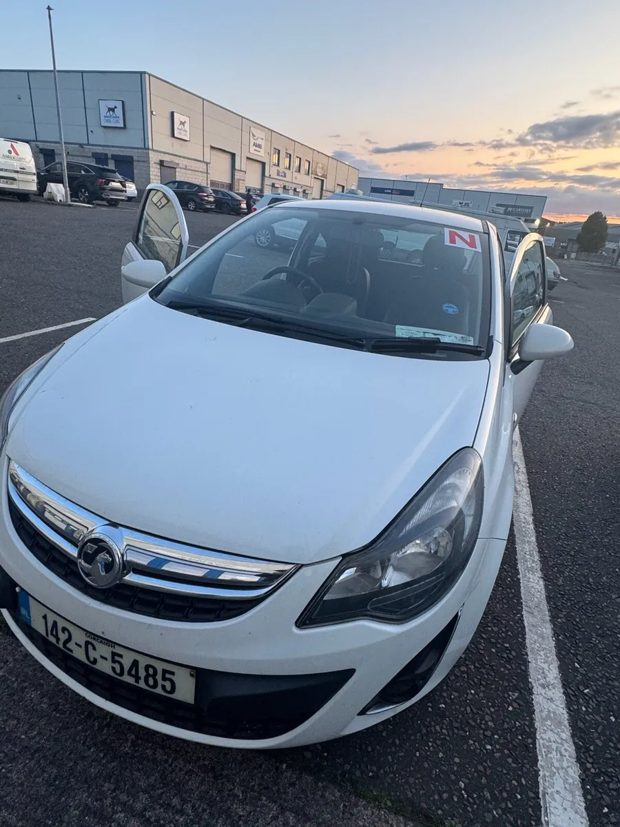 2014 Vauxhall Corsa - Image 1