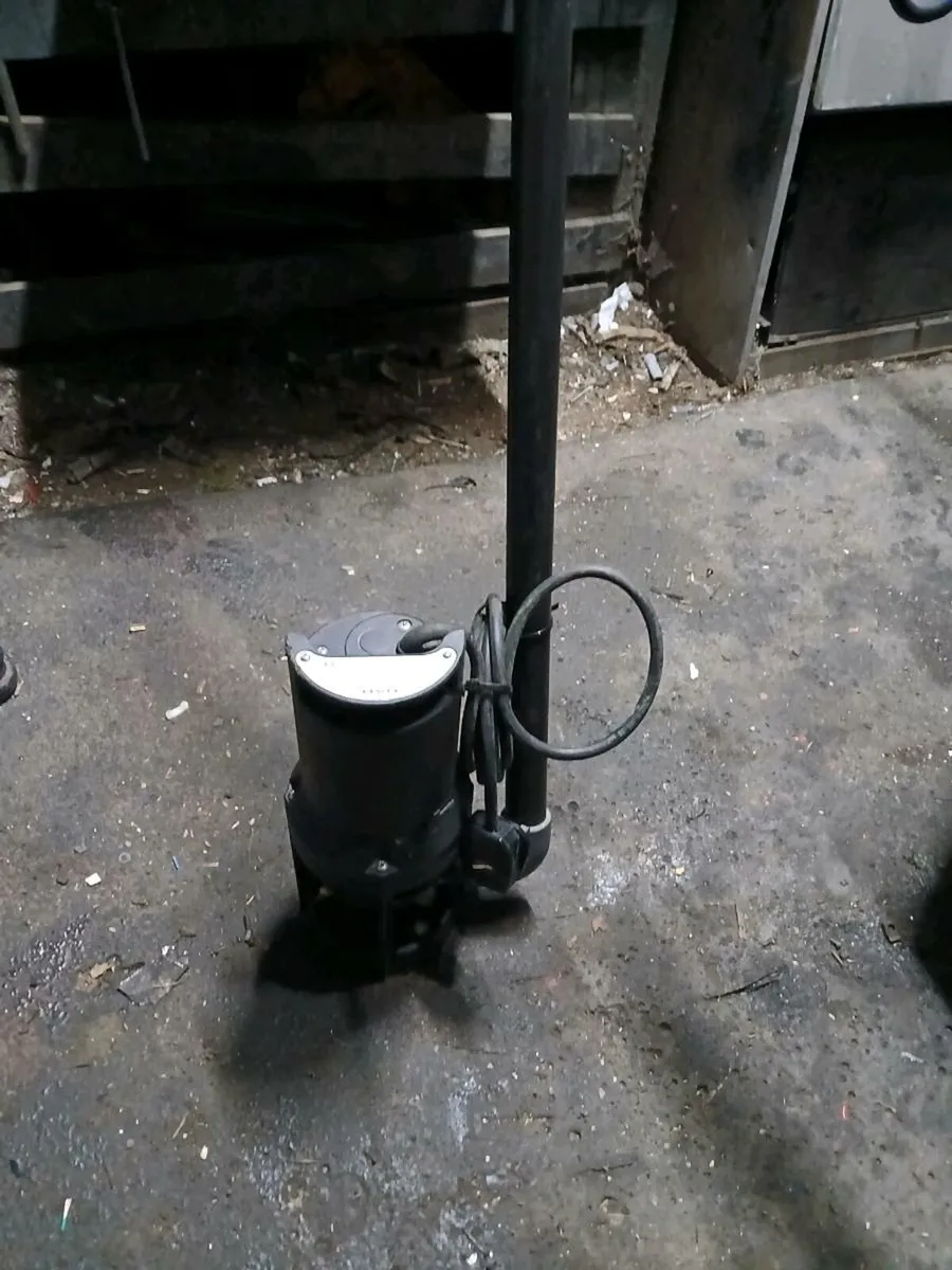 Water pump working perfect pm - Image 2