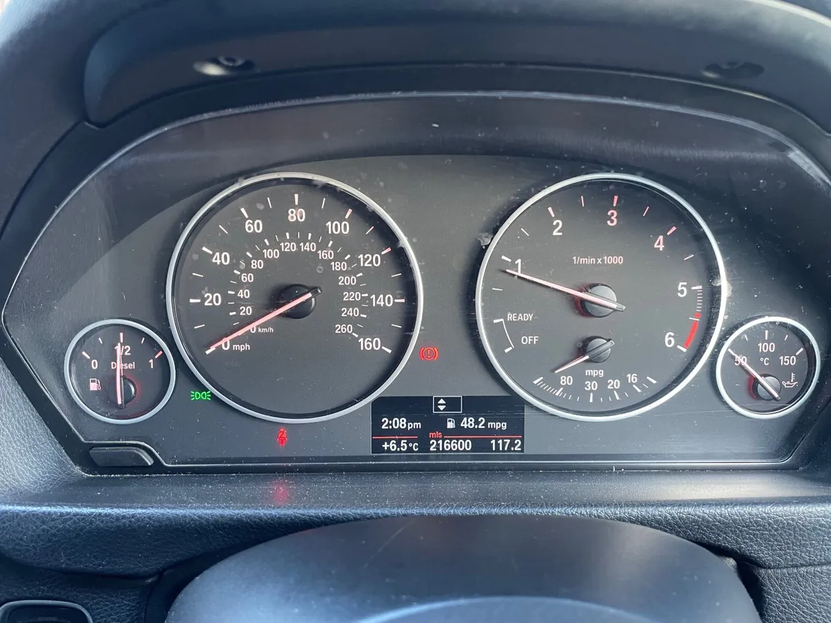 BMW 3-Series 2012 - Image 3