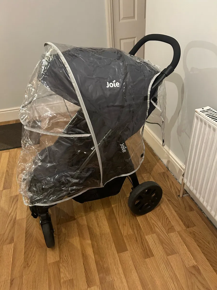 Joie litetrax stroller - Image 2