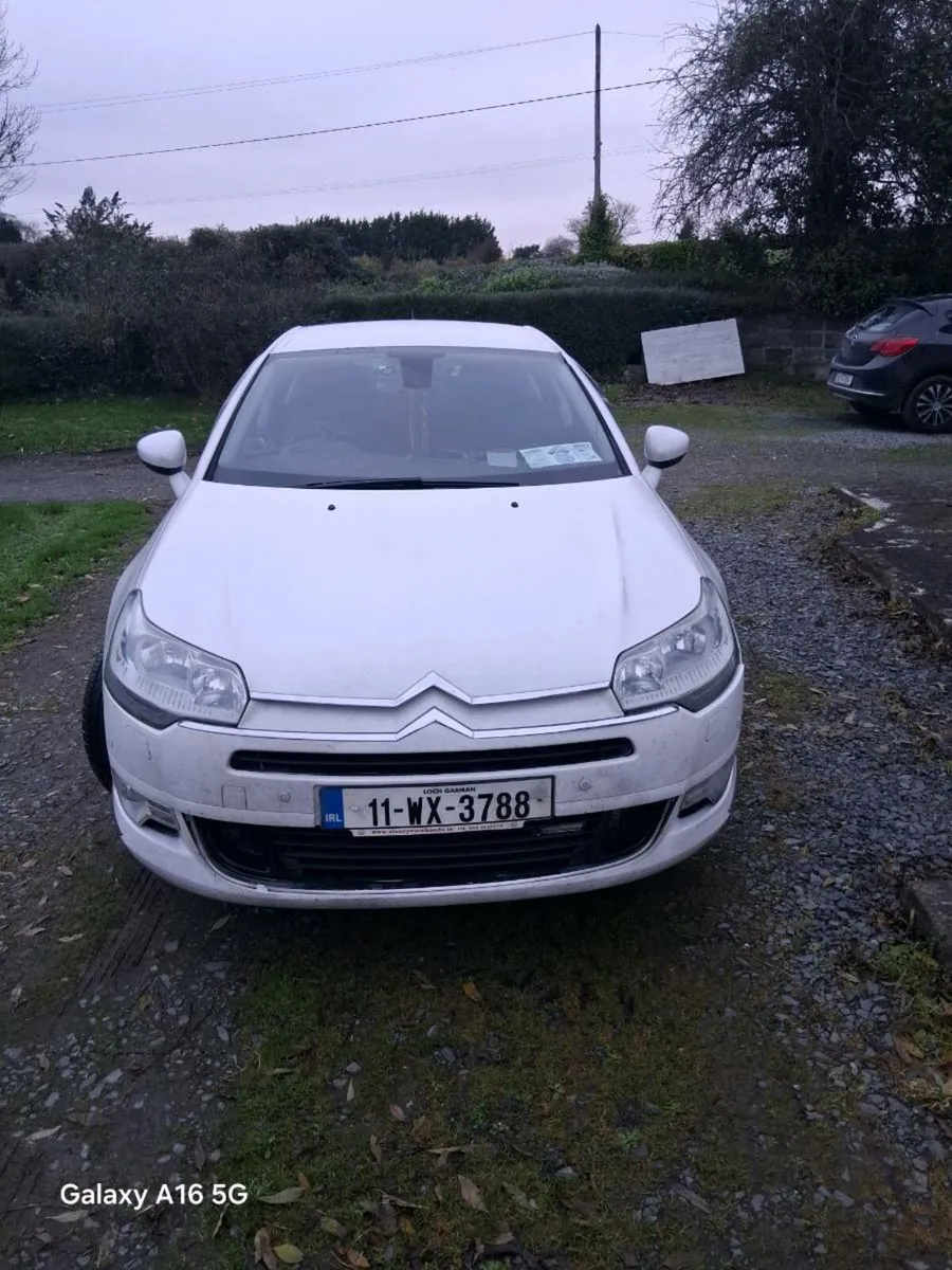 2011 Citreon C5  VTR Sat nav - Image 1